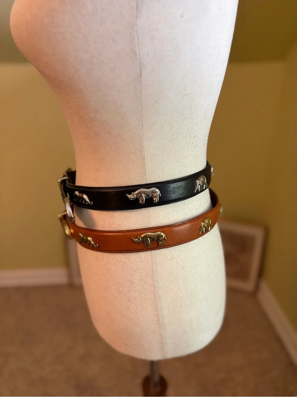 VTG 1992 Safari Belt Bundle Honest Genuine Leather Elephant Rhino Cheetah Med